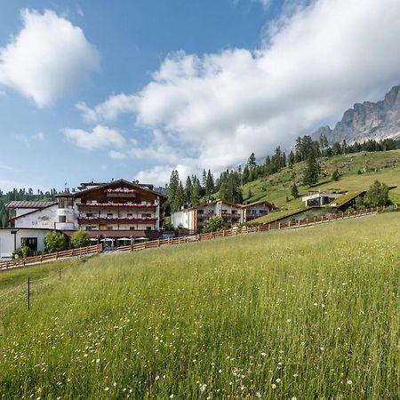Moseralm Dolomiti Spa Resort نوفا ليفانتي المظهر الخارجي الصورة